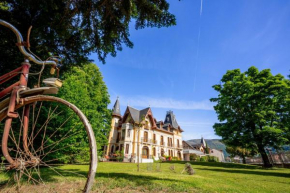 Гостиница Le Manoir d'Agnès  Тараскон-Сюр-Арьеж